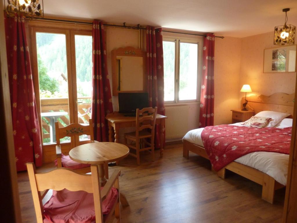 Hotel Les Agneaux Villar-dʼArène Zimmer foto